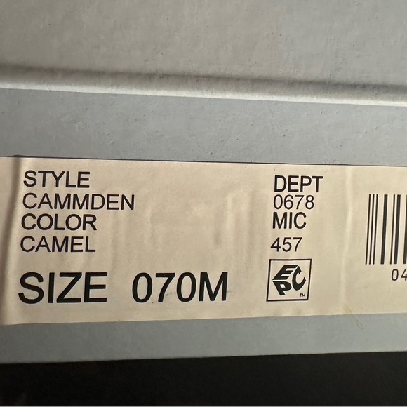 ANTONIO MELANI Tan Ankle Boots with Stacked Heel - Picture 7 of 7